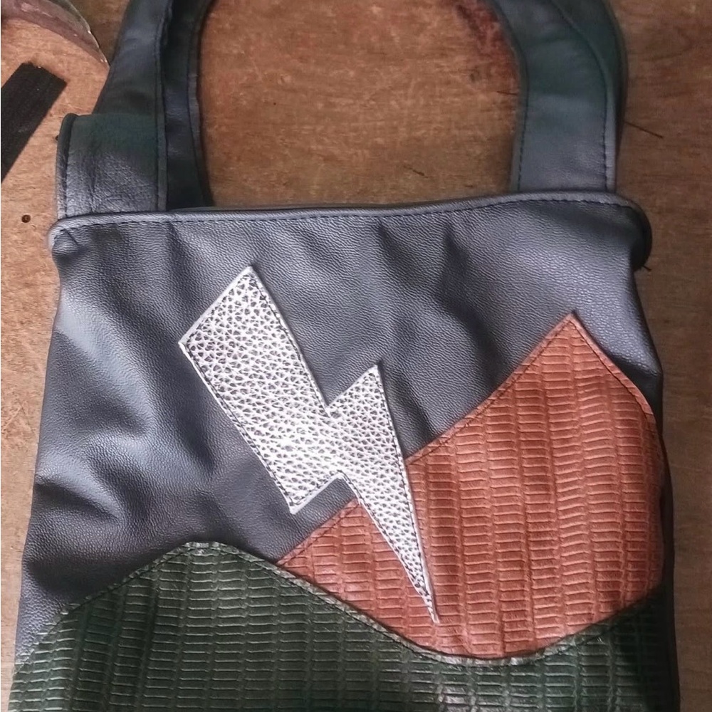 One of a kind - handmade all leather scenery shoulder bag